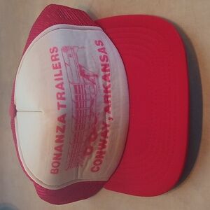 Vtg Snap Back Mesh Trucker Hat Bonanza Trailers Conway AR. Horse Trailer Cool!!